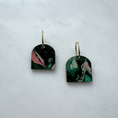 Green & Pink Marble Arc Hoop Earrings - Gold Hoop Design 1