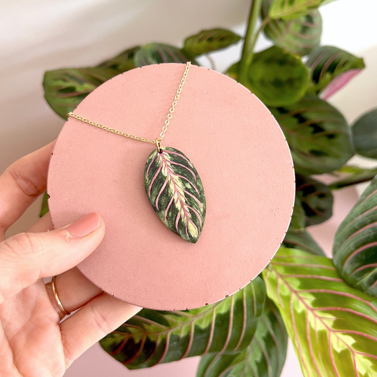 Maranta House Plant Wooden Necklace Pendant