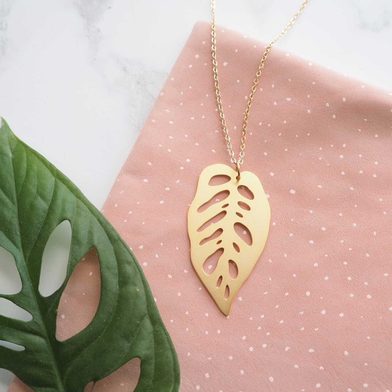 Gold Monstera Obliqua Necklace