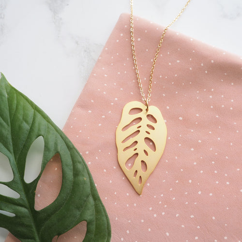 Gold Monstera Obliqua Necklace