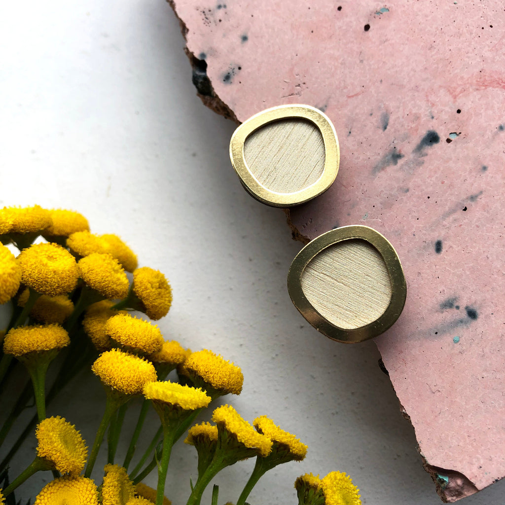 Geometric Circle Stud Earrings - Cream & Brass