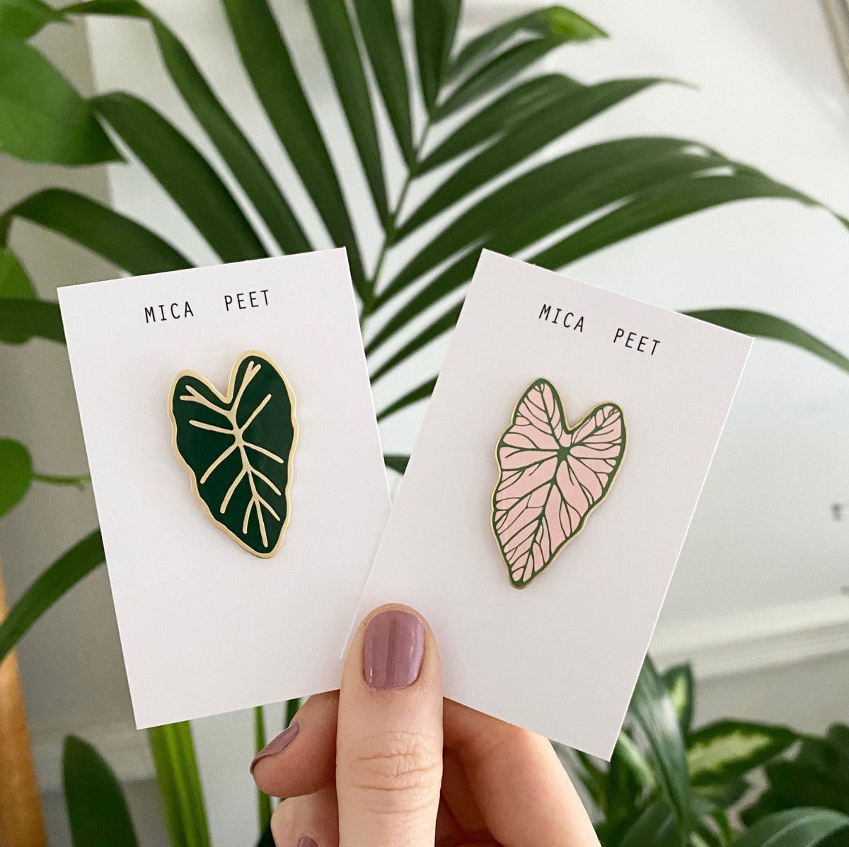 Caladium Leaf Pin - Pink Plant Pin