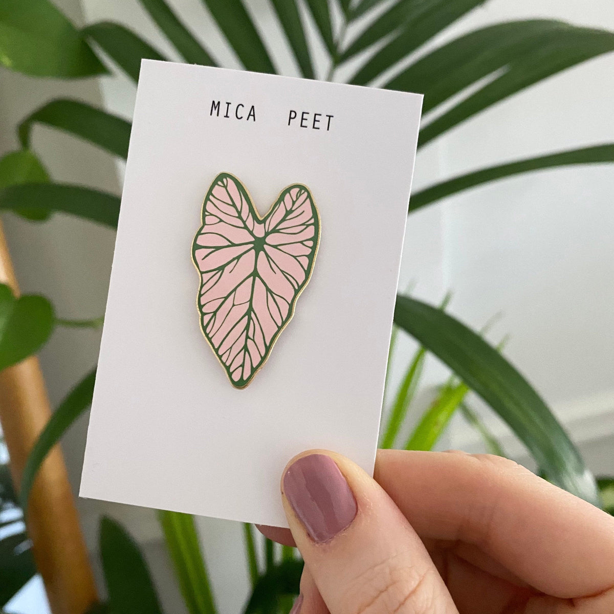Caladium Leaf Pin - Pink Plant Pin