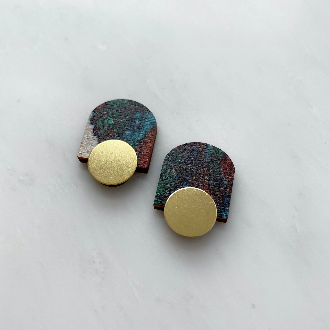 Geometric Arch Stud Earrings - Red & Green Marble