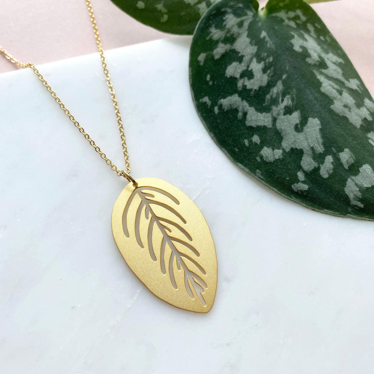 Gold Maranta Leaf Pendant